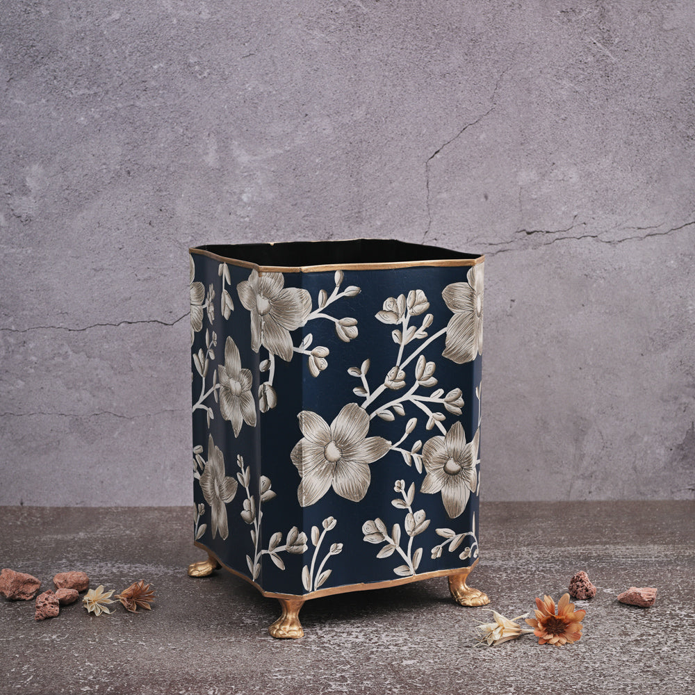 WASTE BIN
