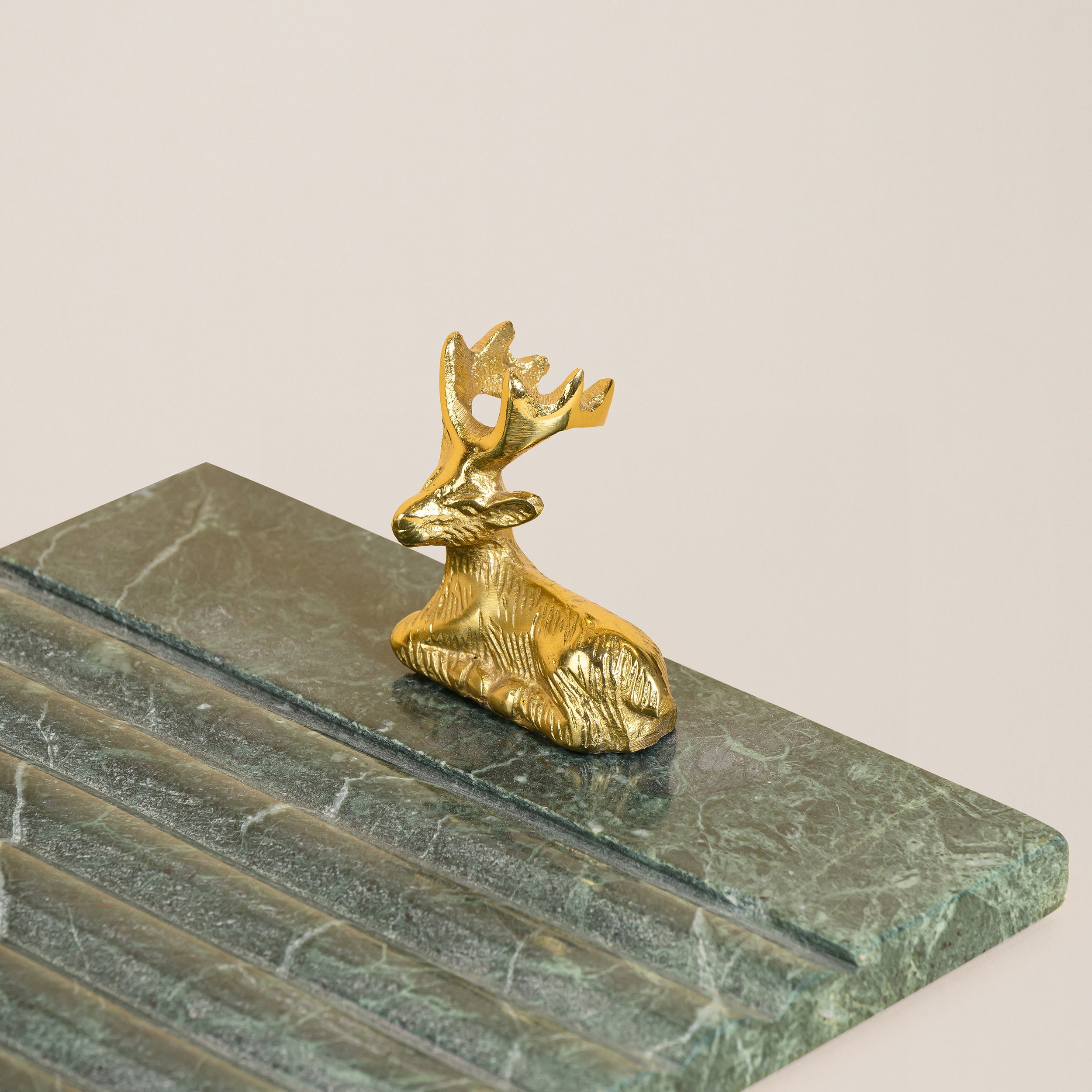 MARBLE TREY WITH GOLDEN DEER HANDLE