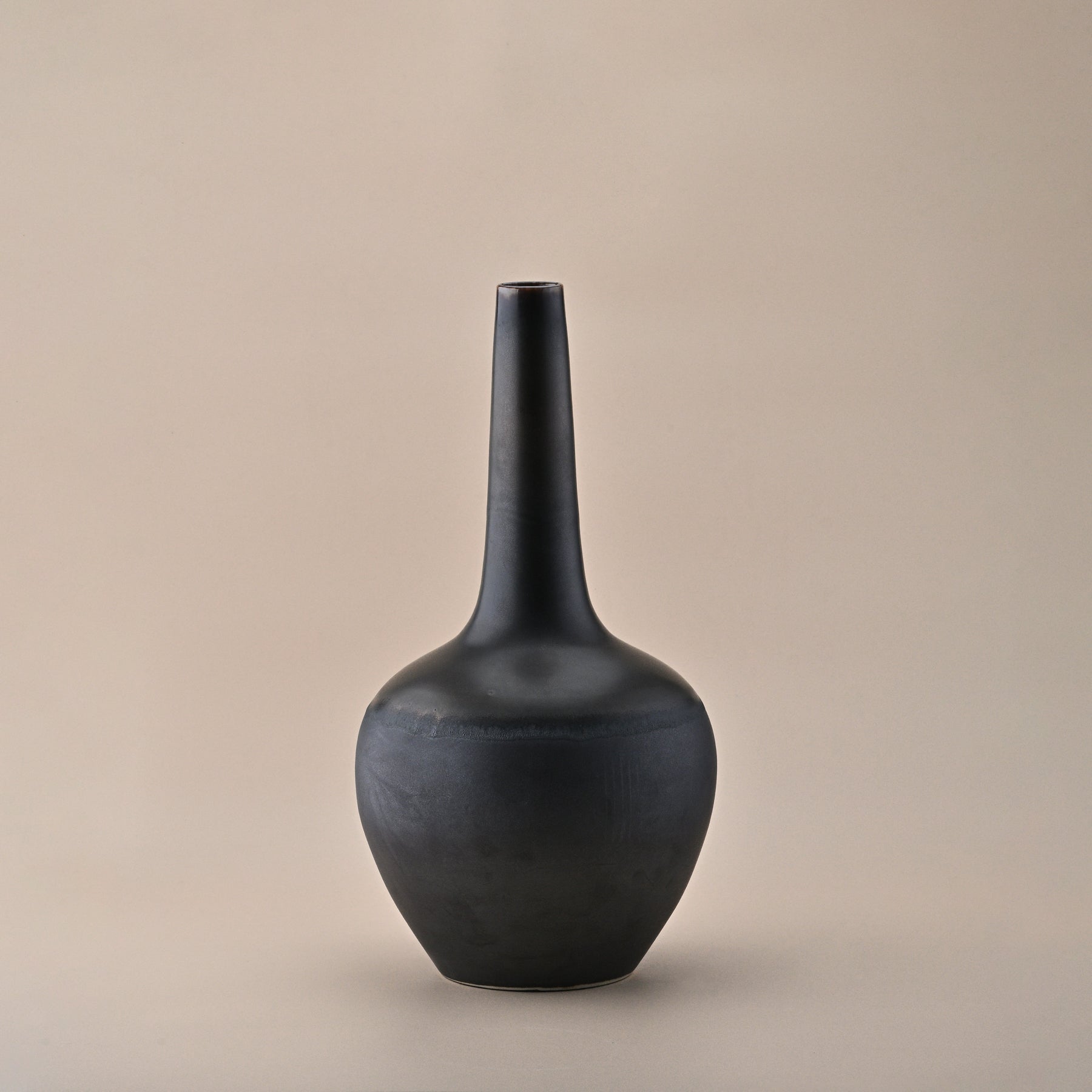 BLACK CERAMIC DECOR FLOWER VASE SMALL