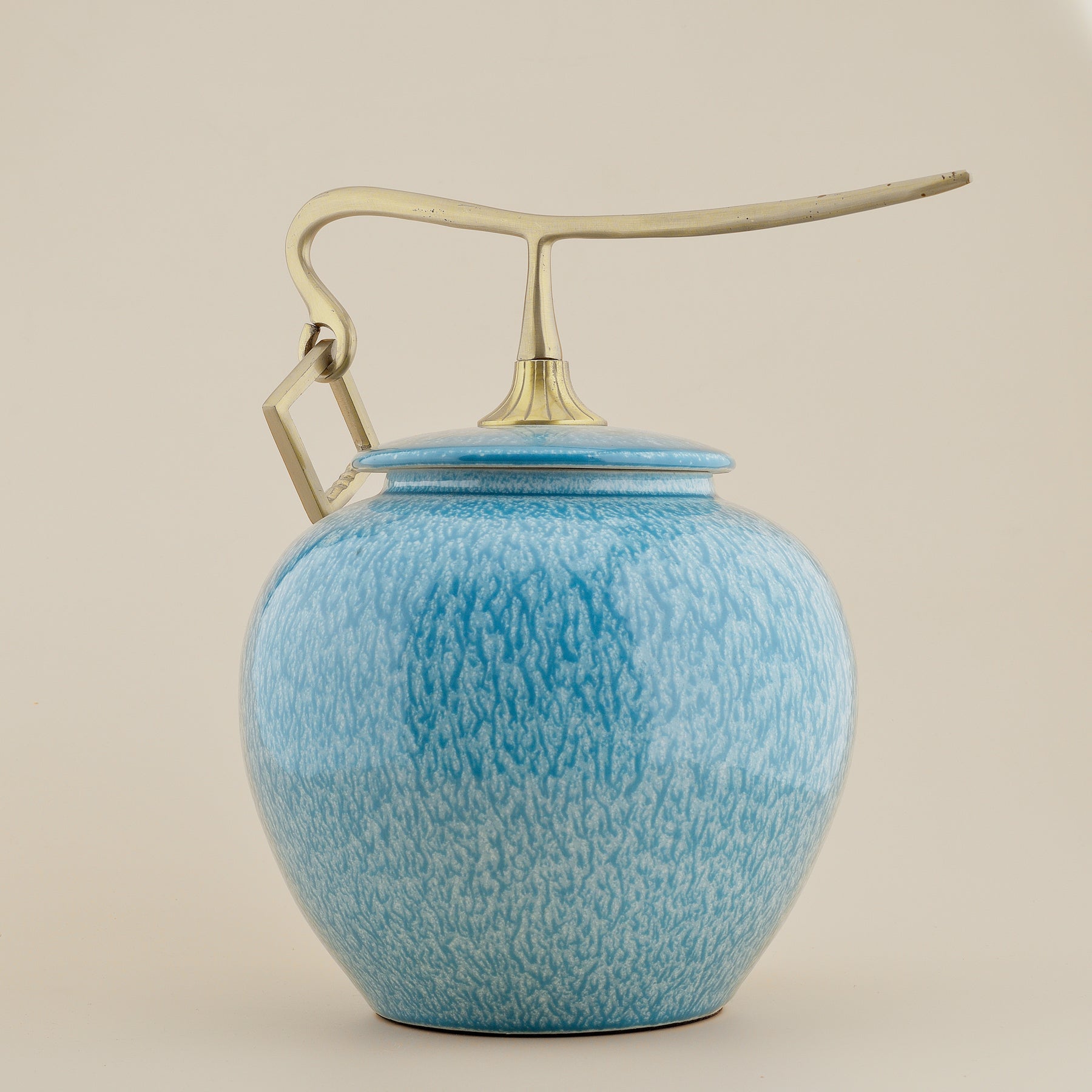 CERAMIC JAR SHOWPIECE