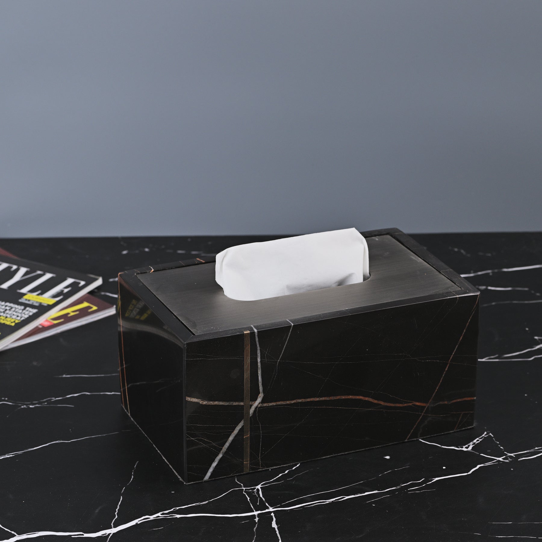 BLACK MARBLE TISSUE BOX 