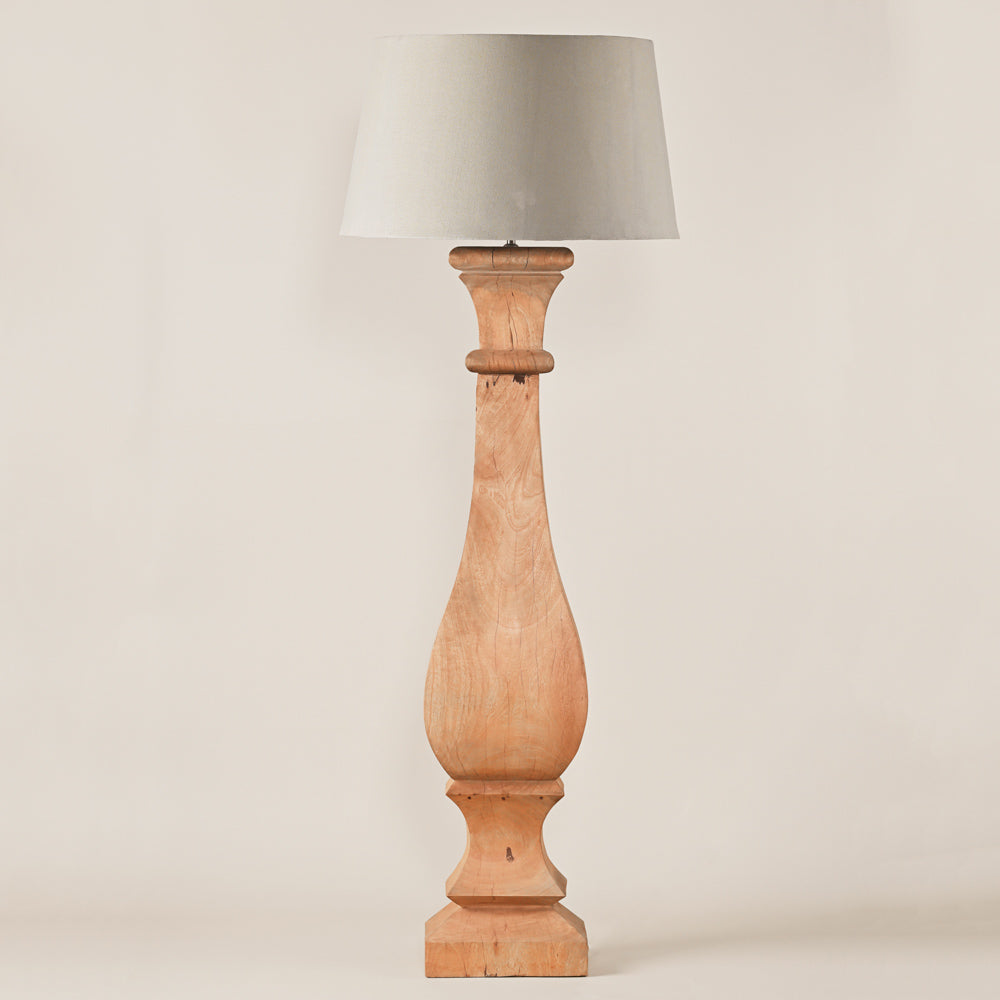 WOODEN FLOOR LAMP