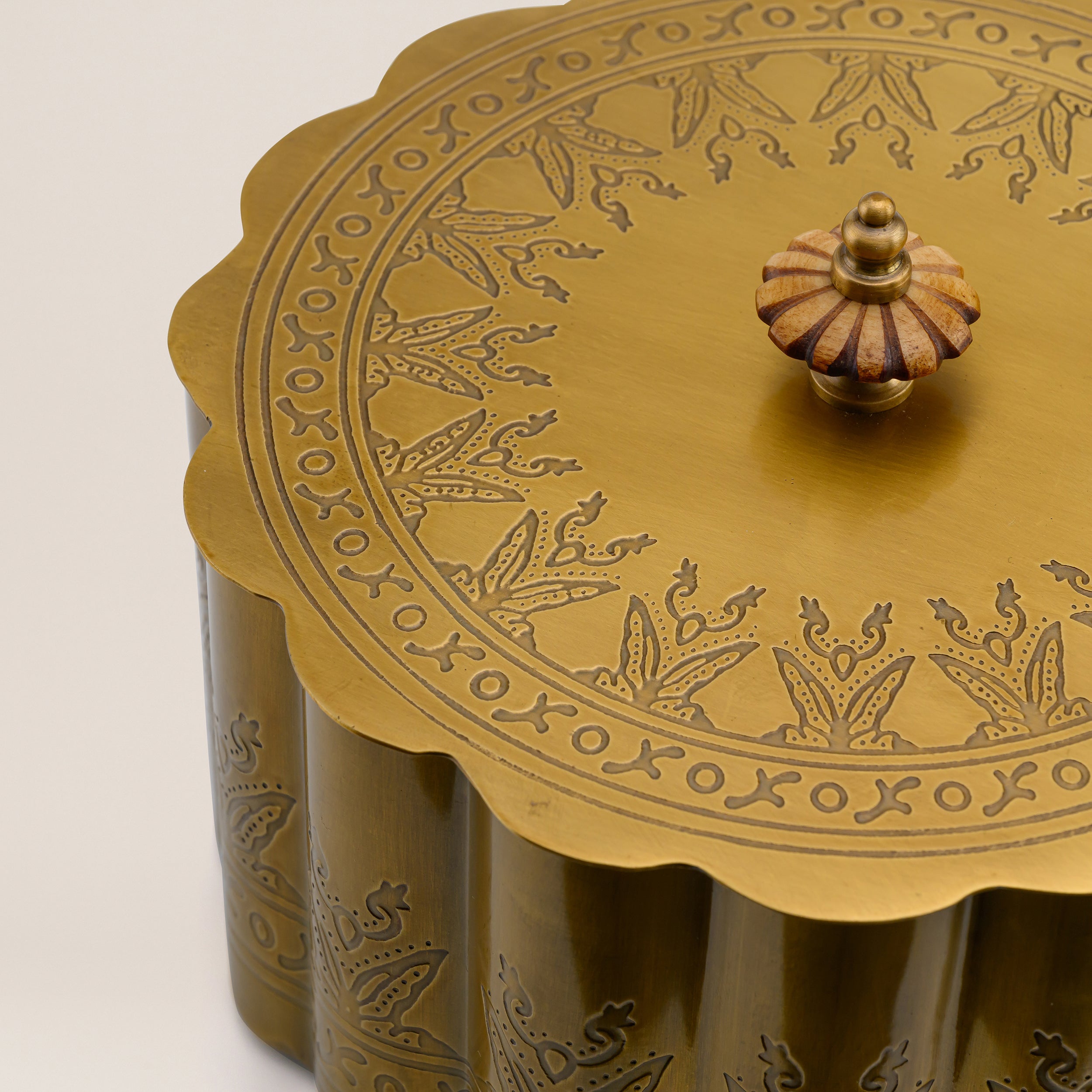 BRASS STORAGE BOX