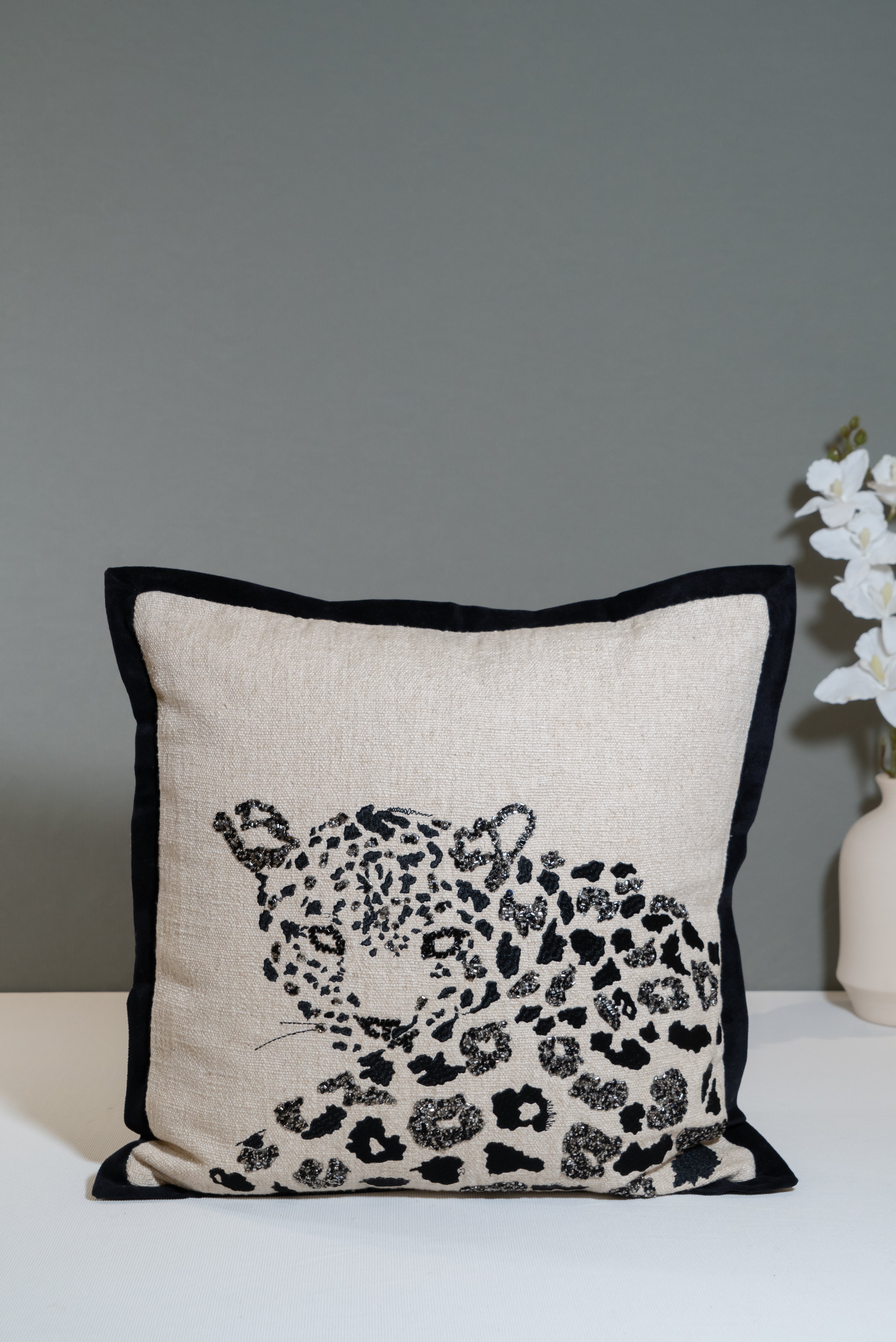 Majestic Panther Handcrafted Cushion Cover – Bold & Elegant Design