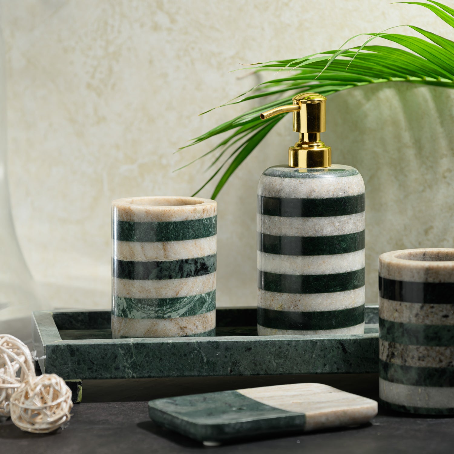 BLACK & WHITE STRIPED MARBLE BATHROOM SET